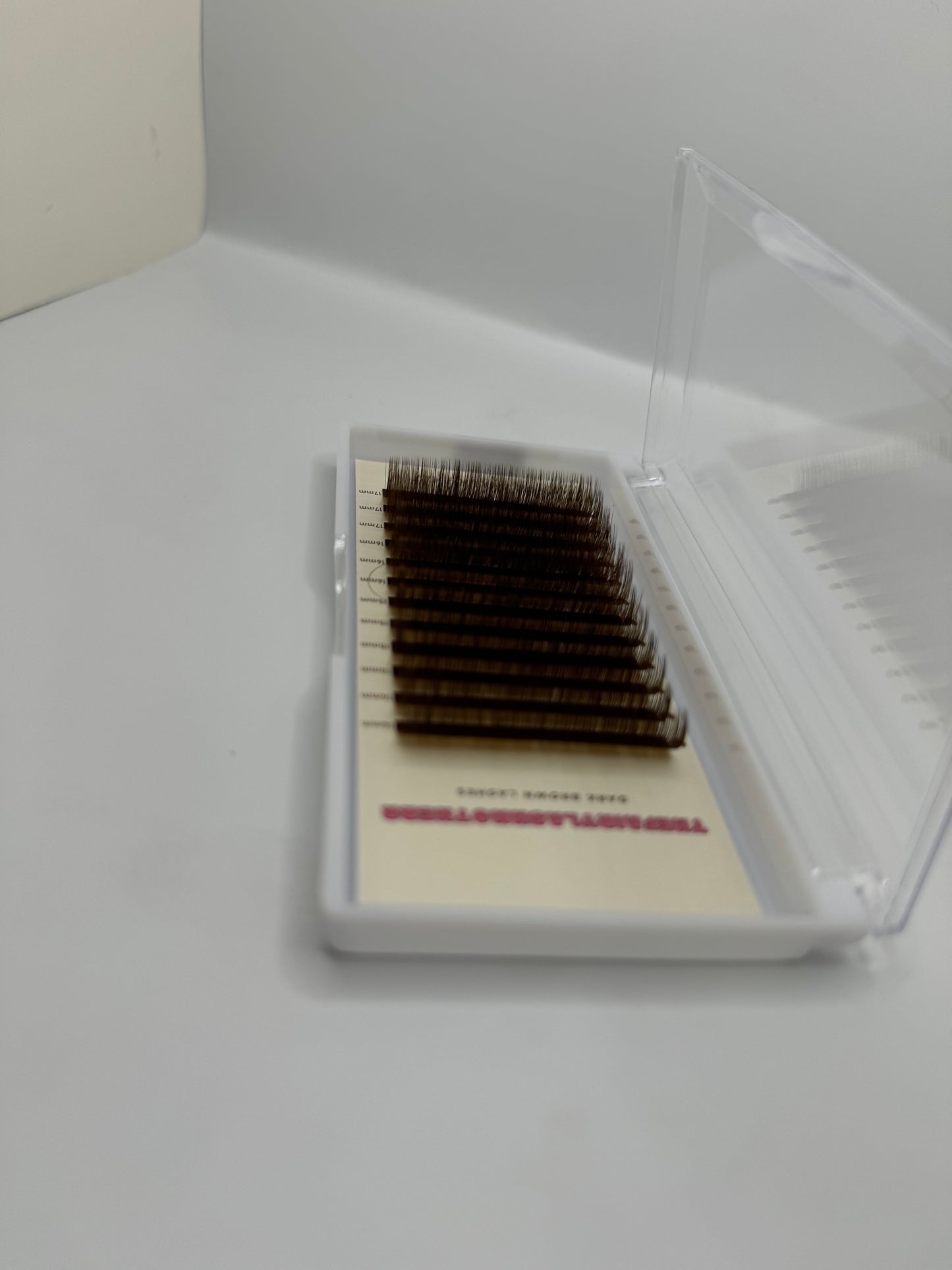 Brown 0.05 CC lashes